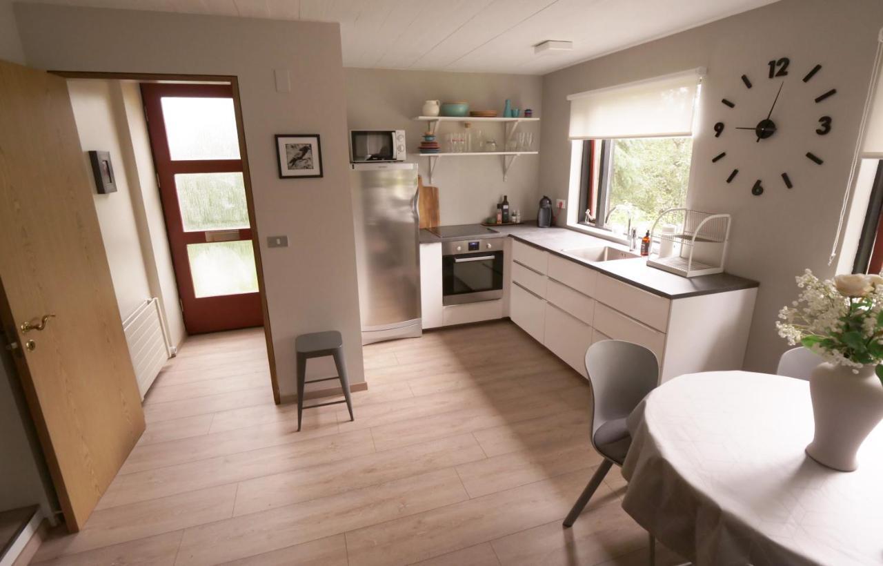 Manahlid Apartment Ακουρέιρι Εξωτερικό φωτογραφία